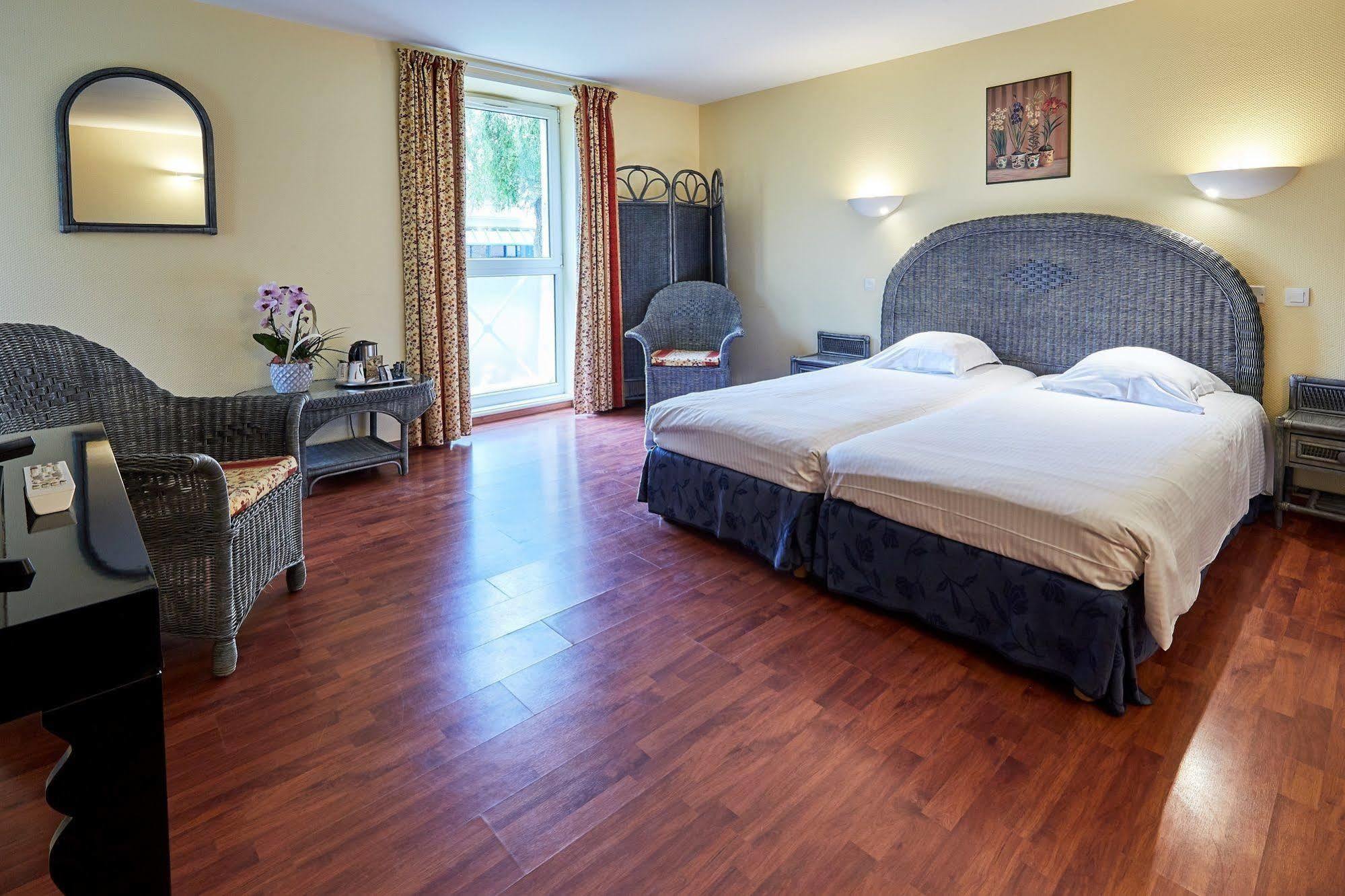 Residence L'Hostreiere โคลวิลล์-ซัวร์-แมร์ ภายนอก รูปภาพ